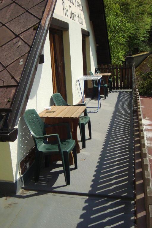 Restaurant A Penzion Pod Draci Skalou Karlštejn Pokój zdjęcie